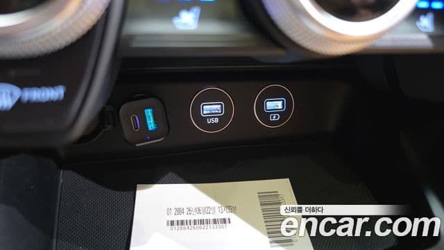 Genesis G70 2021 — ფოტო 17/20