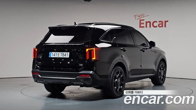 Kia Sorento 2025 — Фото 2/20