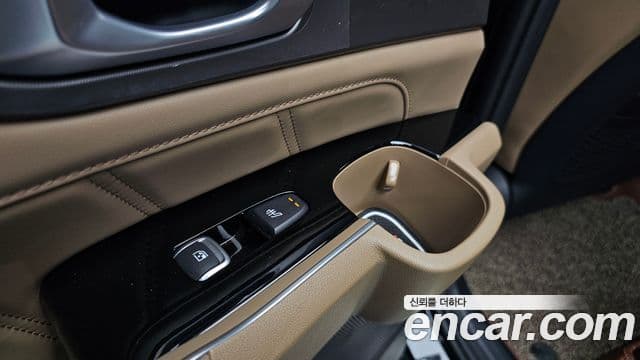 Kia Sorento 2025 — Фото 19/20