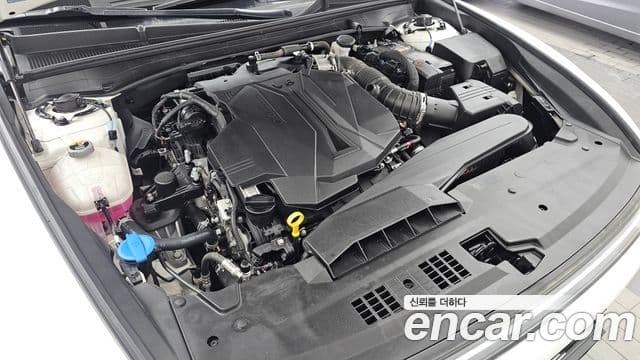 Hyundai Grandeur 2023 — ფოტო 6/20