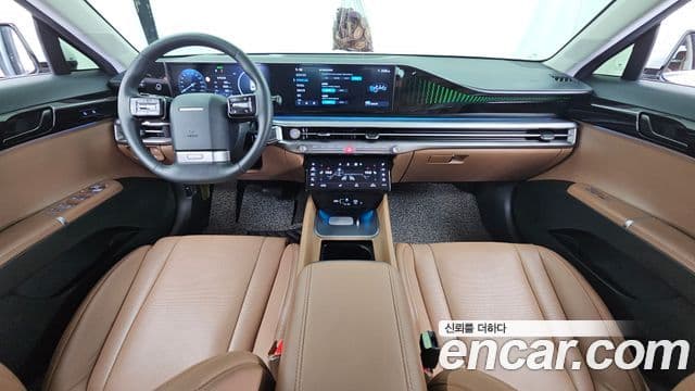 Hyundai Grandeur 2023 — ფოტო 7/20