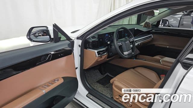 Hyundai Grandeur 2023 — ფოტო 10/20