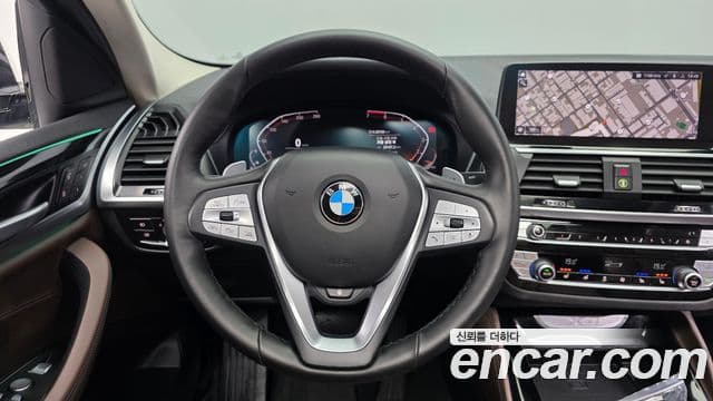 BMW X4 2021 — Şəkil 13/20