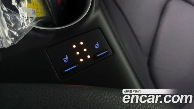 Toyota Camry 2024 — Photo 20/33