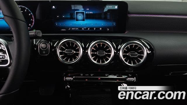 Mercedes-Benz A-Class 2021 — Фото 14/20
