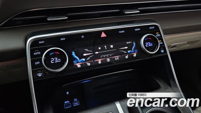 Genesis GV80 2023 — ფოტო 9/36