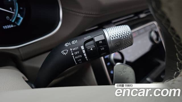 Genesis GV80 2023 — ფოტო 21/36