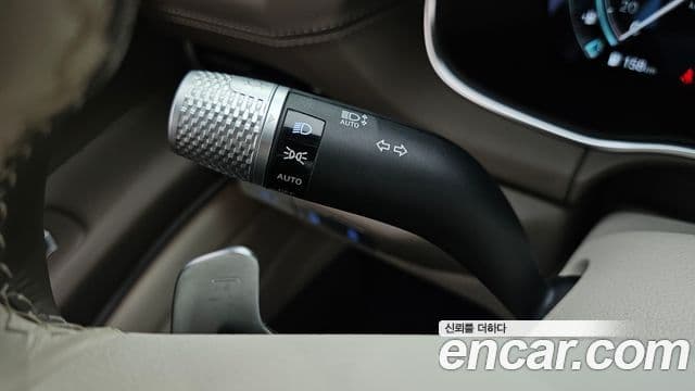 Genesis GV80 2023 — ფოტო 16/36