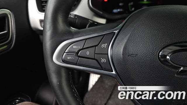 Renault Samsung XM3 2023 — фото 18 из 20