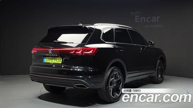 Volkswagen Touareg 2024 — Photo 19/34
