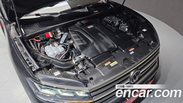 Volkswagen Touareg 2024 — Photo 23/34