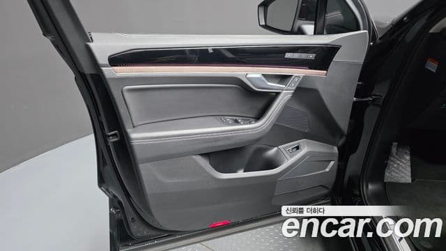 Volkswagen Touareg 2024 — Photo 11/34