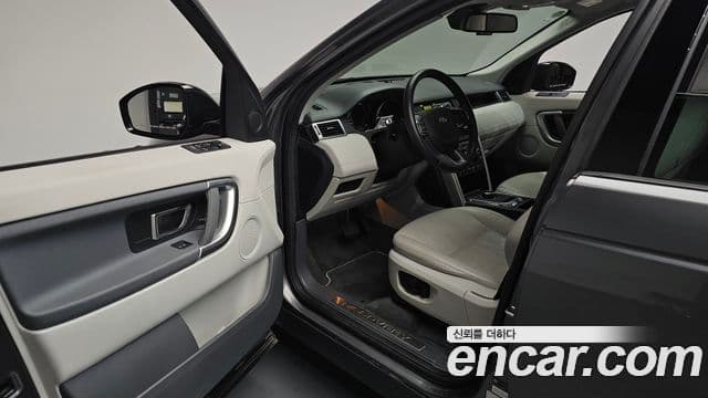 Land Rover Discovery Sport 2019 — Şəkil 10/20