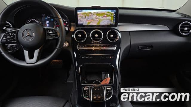 Mercedes-Benz C-Class 2019 — Фото 7/20