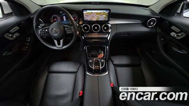 Mercedes-Benz C-Class 2019 — Фото 14/20