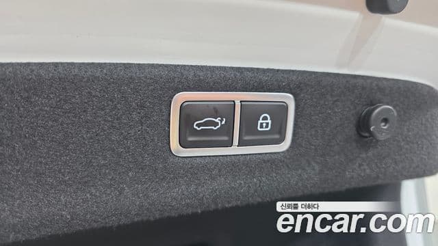 Genesis G70 2022 — Photo 34/35