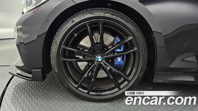 BMW 3 Series 2021 — ფოტო 5/20