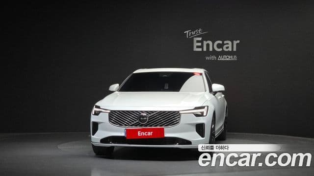 Volvo S90 2025 — Photo 2/37
