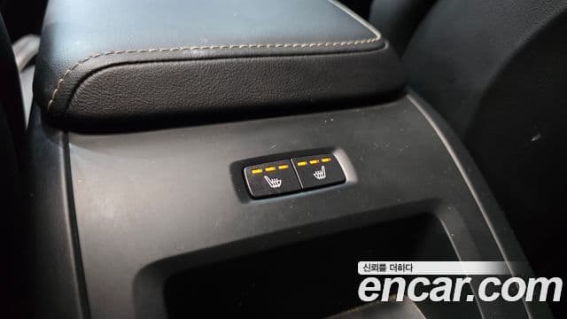 Volvo XC60 2021 — Şəkil 19/20
