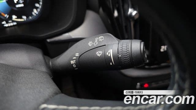 Volvo XC60 2021 — Şəkil 2/30