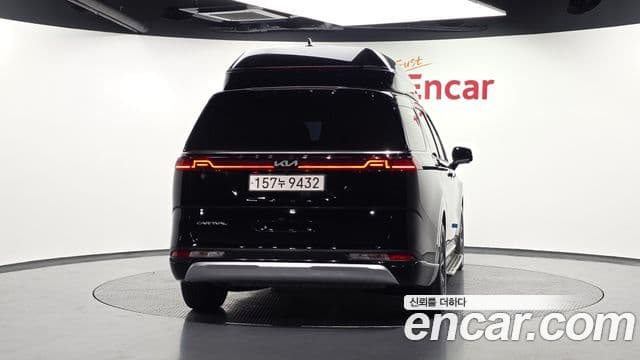 Kia Carnival 2021 — Фото 4/20