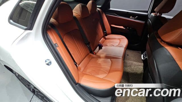 Kia K5 2025 — ფოტო 12/20