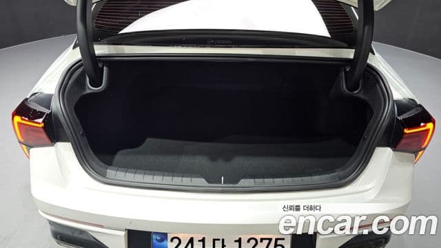 Kia K5 2025 — ფოტო 18/20
