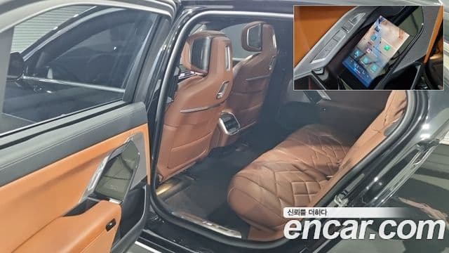 BMW 7 Series 2024 — ფოტო 7/18