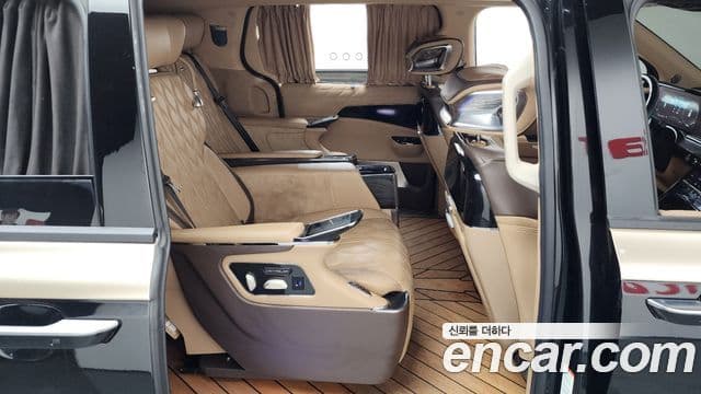 Kia Carnival 2022 — Şəkil 12/20