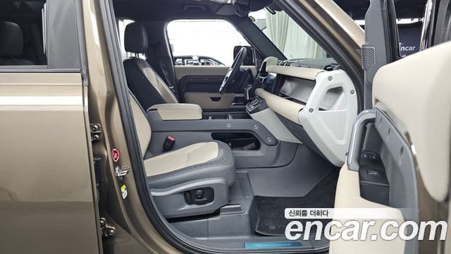 Land Rover Defender 2023 — Şəkil 11/20