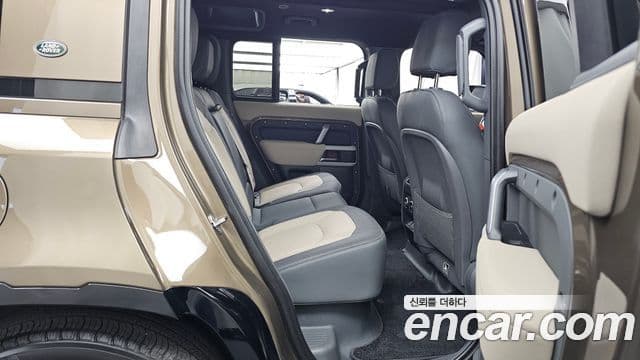 Land Rover Defender 2023 — Şəkil 12/20