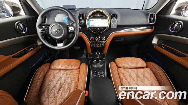 Mini Cooper S Countryman 2024 — ფოტო 18/33
