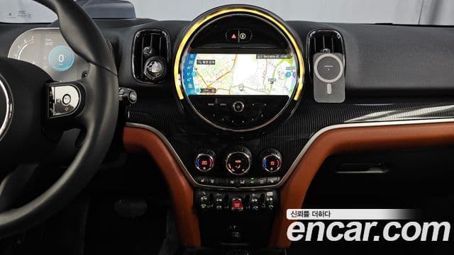 Mini Cooper S Countryman 2024 — ფოტო 9/33