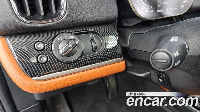 Mini Cooper S Countryman 2024 — ფოტო 30/33