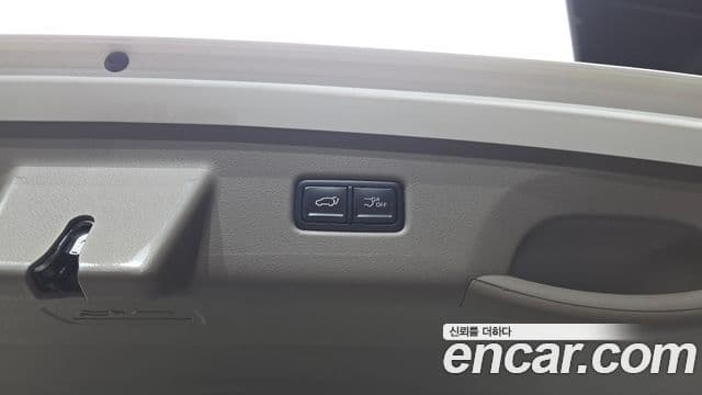 Kia Carnival 2024 — Photo 24/35
