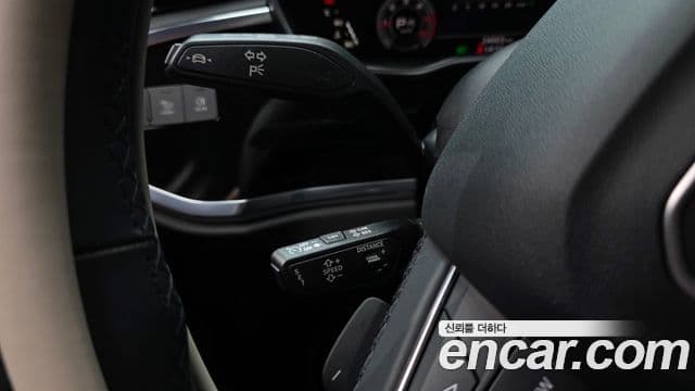 Audi Q3 2023 — Photo 14/31