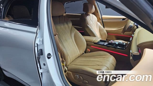 Genesis Electrified G80 2024 — Şəkil 12/20