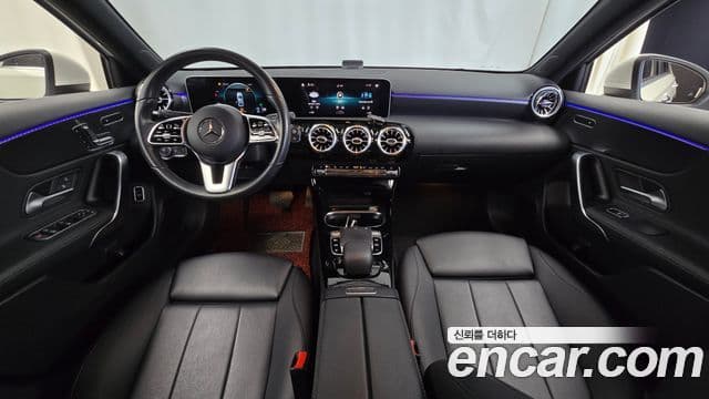 Mercedes-Benz A-Class 2020 — Фото 7/20