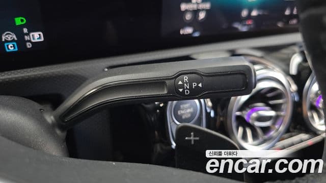 Mercedes-Benz A-Class 2020 — Фото 9/20