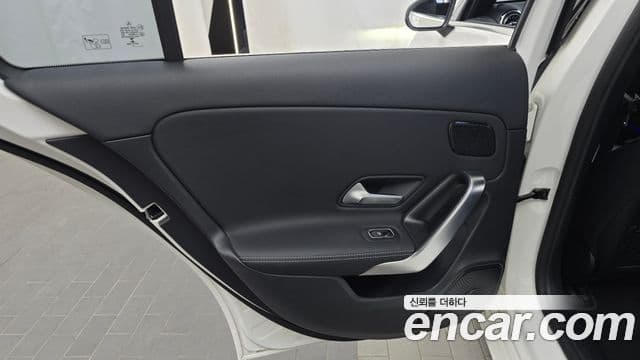 Mercedes-Benz A-Class 2020 — Şəkil 30/30