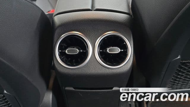Mercedes-Benz A-Class 2020 — Şəkil 15/30