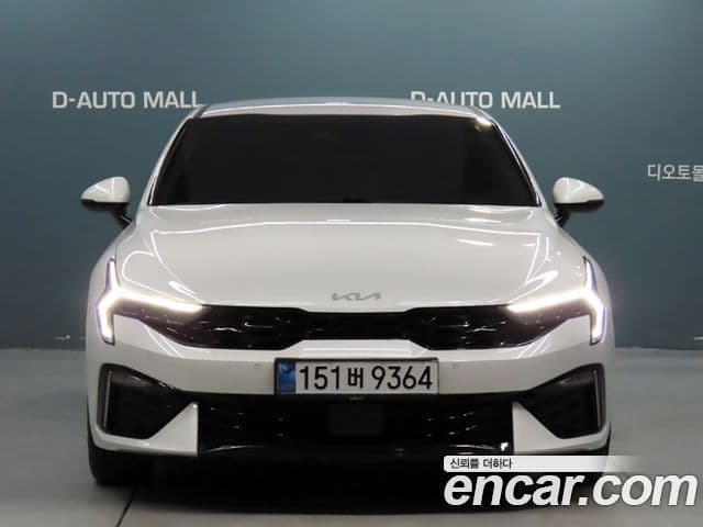 Kia K5 2023 — Şəkil 2/20