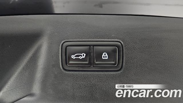 Hyundai Santa Fe 2025 — Şəkil 16/20