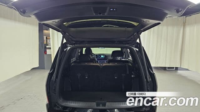 Hyundai Santa Fe 2025 — Şəkil 17/20