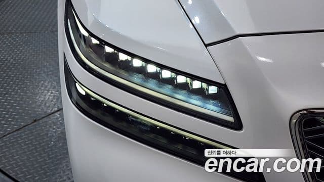 Genesis GV80 2024 — Photo 12/41