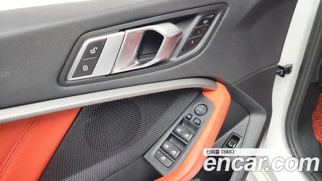 BMW 1 Series 2021 — Photo 21/34