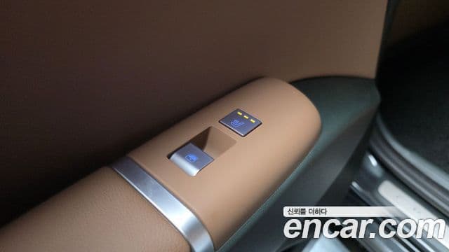 Hyundai Grandeur 2024 — Şəkil 18/20