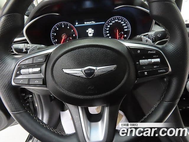 Genesis G70 2020 — ფოტო 14/20