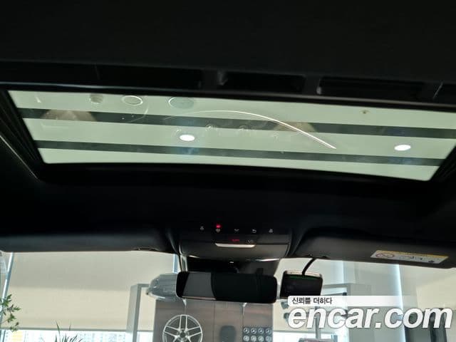 Mercedes-Benz AMG GT 2025 — Photo 18/18
