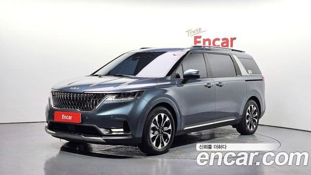 Kia Carnival 2021 — ფოტო 1/20